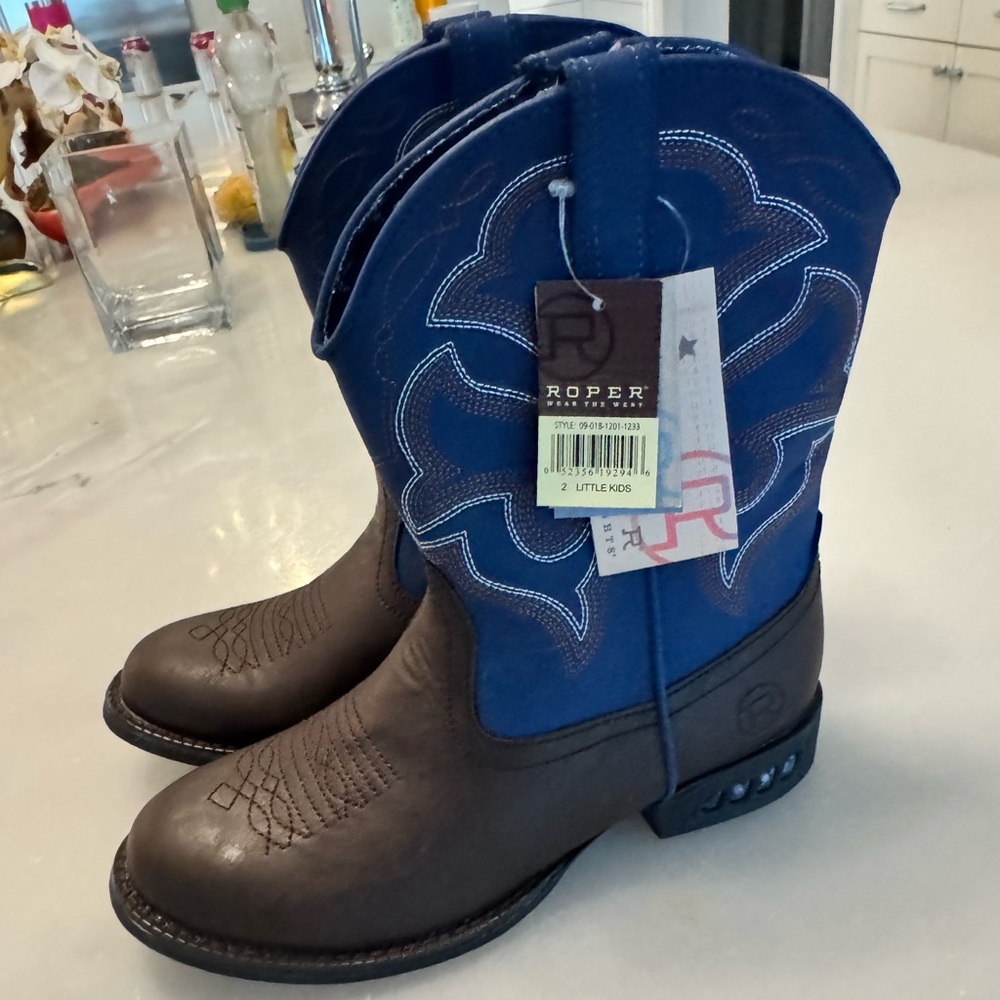 NWT Roper Youth Brown and Blue Western Light Up Boots